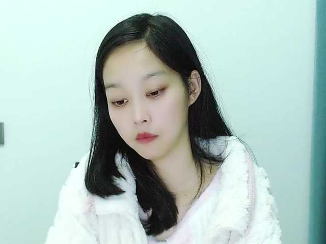 Selinababy99's BongaCams show and profile