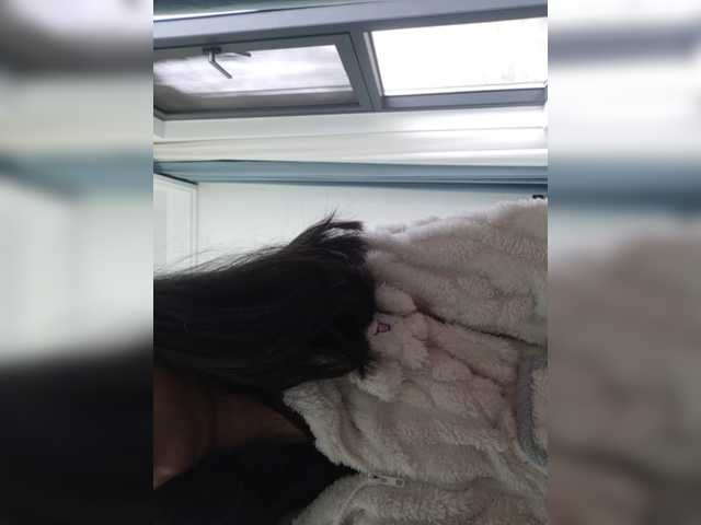 Selinababy99's BongaCams show and profile