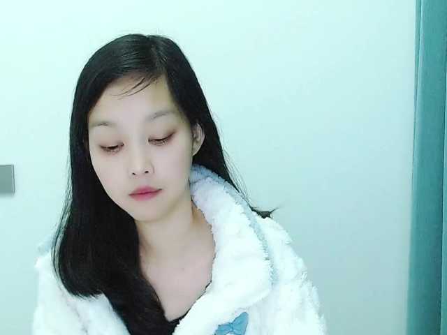 Selinababy99's BongaCams show and profile