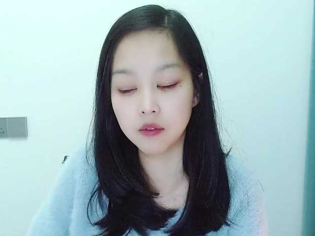 Selinababy99's BongaCams show and profile