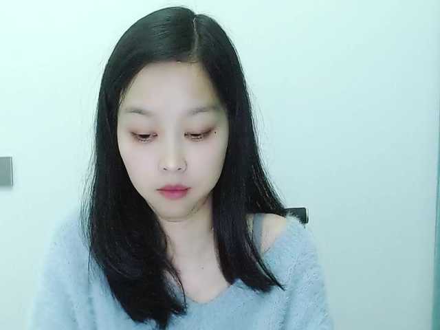 Selinababy99's BongaCams show and profile