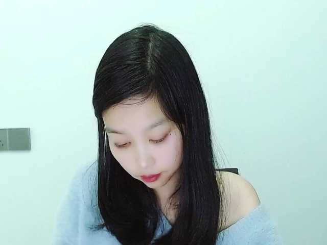 Selinababy99's BongaCams show and profile