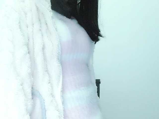 Selinababy99's BongaCams show and profile