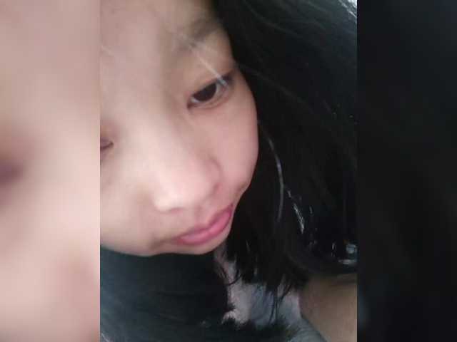 Selinababy99's BongaCams show and profile