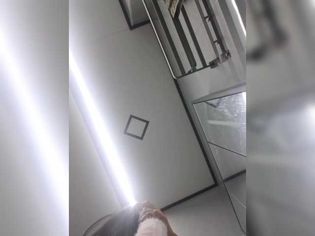 Selinababy99's BongaCams show and profile