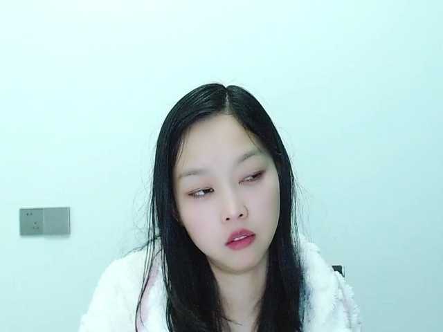 Selinababy99's BongaCams show and profile