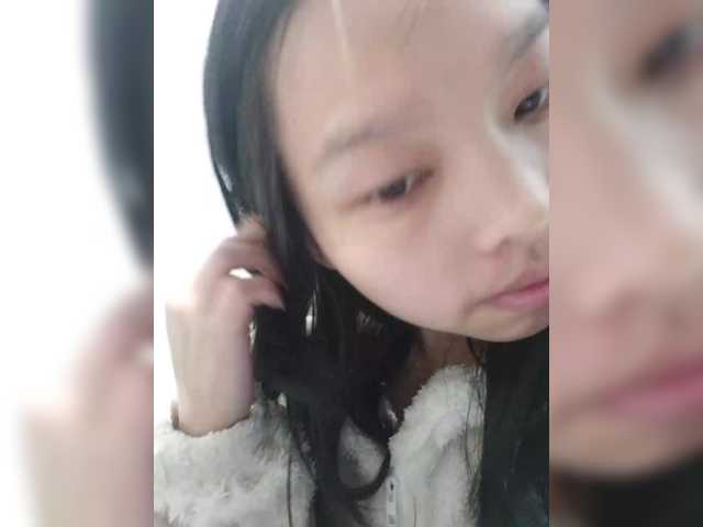 Selinababy99's BongaCams show and profile