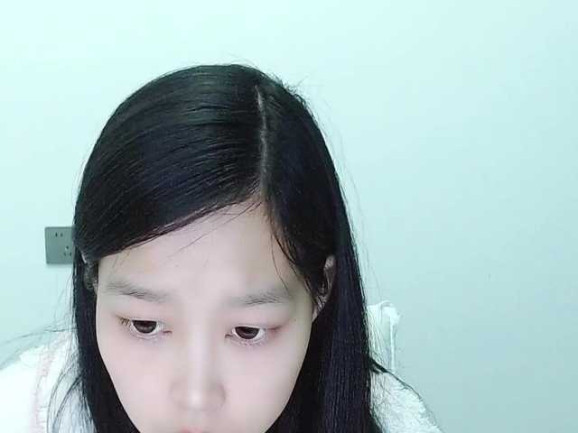 Selinababy99's BongaCams show and profile