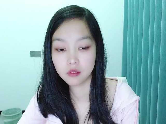 Selinababy99's BongaCams show and profile