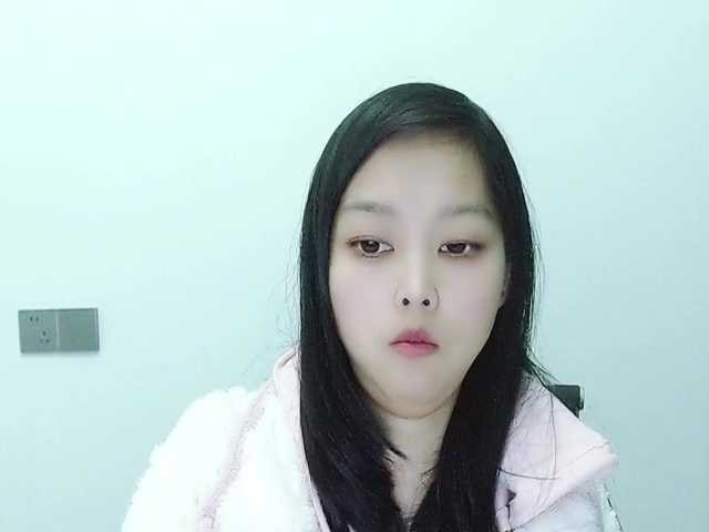 Selinababy99's BongaCams show and profile