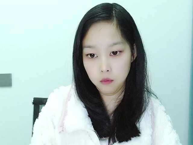 Selinababy99's BongaCams show and profile