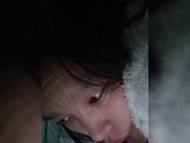 Selinababy99's BongaCams show and profile