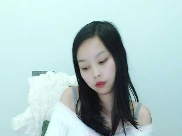 Selinababy99's BongaCams show and profile