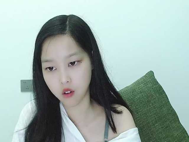 Selinababy99's BongaCams show and profile