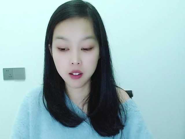 Selinababy99's BongaCams show and profile