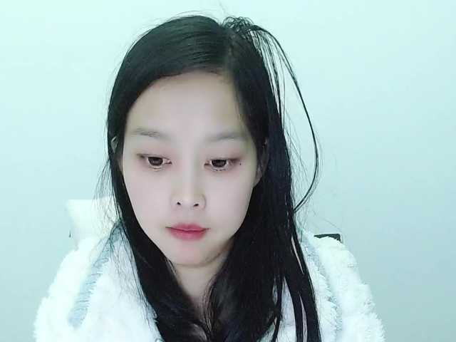 Selinababy99's BongaCams show and profile