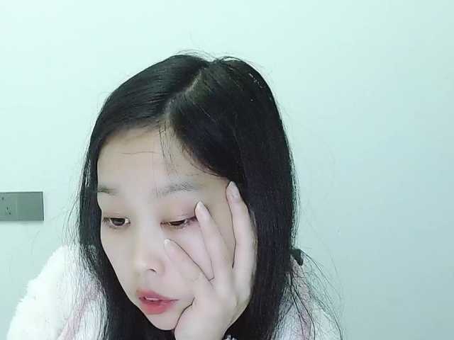 Selinababy99's BongaCams show and profile