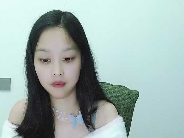 Selinababy99's BongaCams show and profile