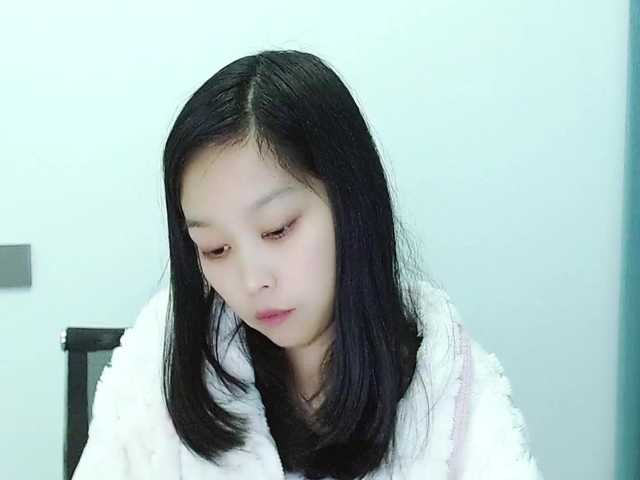 Selinababy99's BongaCams show and profile