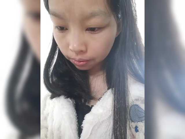 Selinababy99's BongaCams show and profile