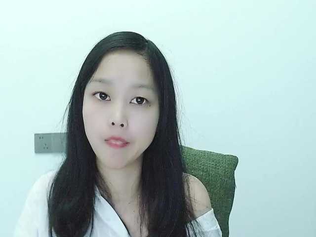 Selinababy99's BongaCams show and profile