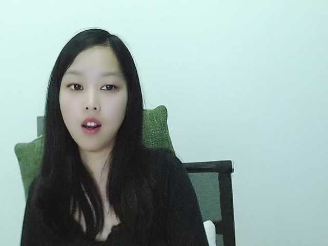 Selinababy99's BongaCams show and profile