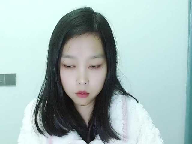 Selinababy99's BongaCams show and profile