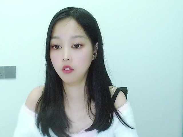 Selinababy99's BongaCams show and profile