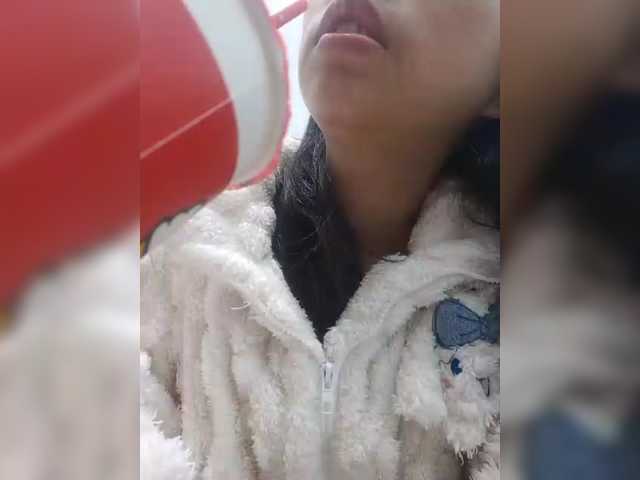 Selinababy99's BongaCams show and profile