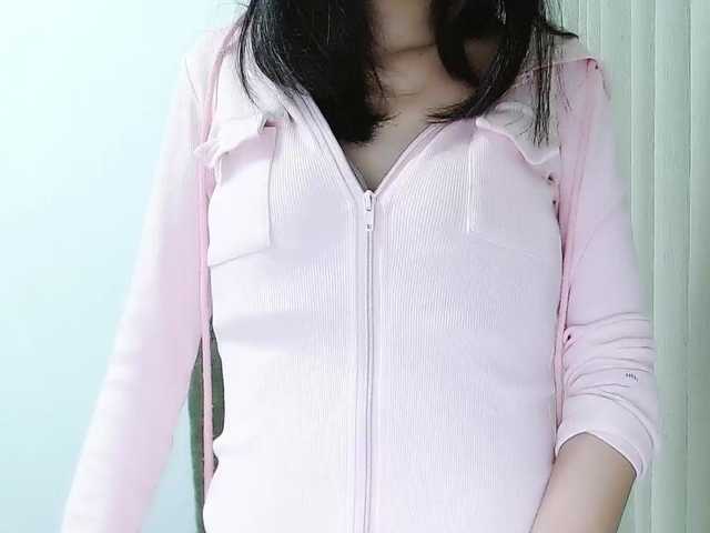 Selinababy99's BongaCams show and profile