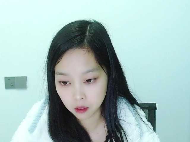 Selinababy99's BongaCams show and profile