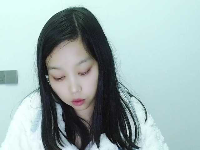 Selinababy99's BongaCams show and profile