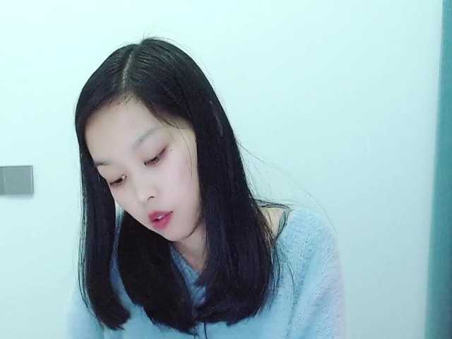 Selinababy99's BongaCams show and profile