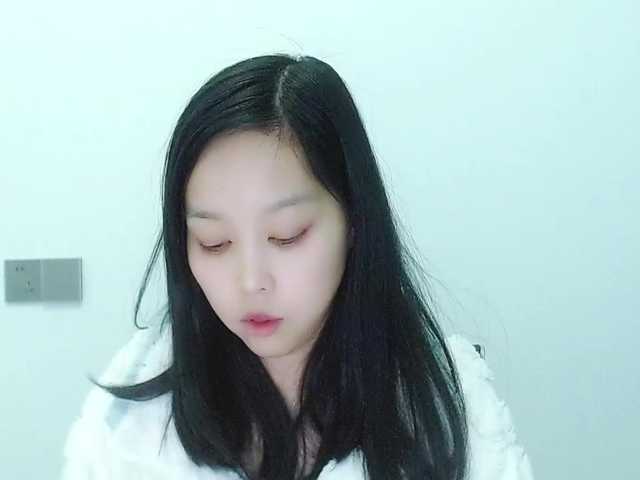 Selinababy99's BongaCams show and profile