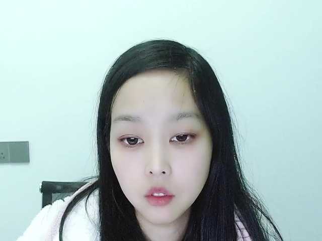 Selinababy99's BongaCams show and profile