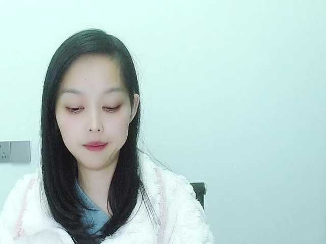 Selinababy99's BongaCams show and profile