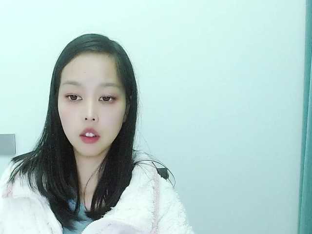 Selinababy99's BongaCams show and profile