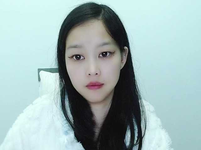 Selinababy99's BongaCams show and profile