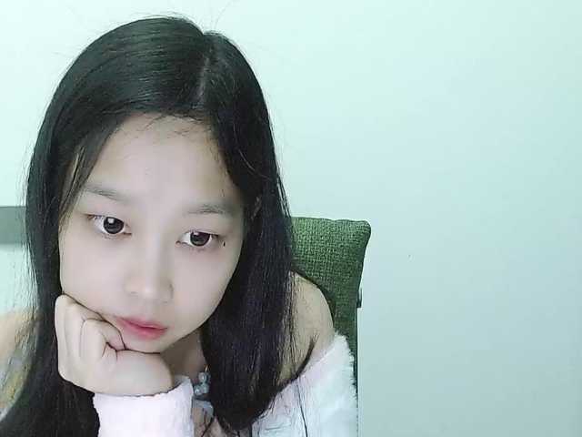 Selinababy99's BongaCams show and profile