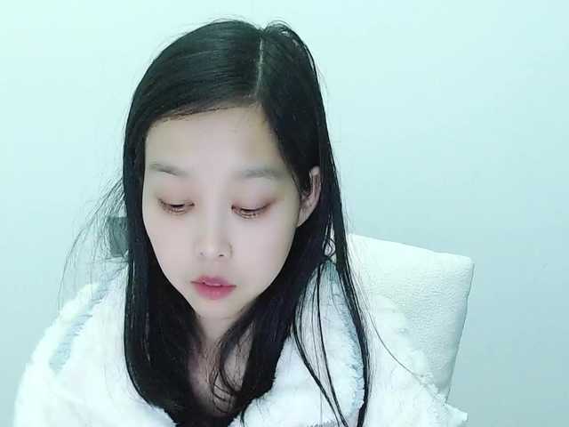 Selinababy99's BongaCams show and profile