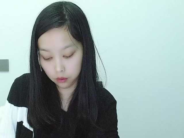 Selinababy99's BongaCams show and profile