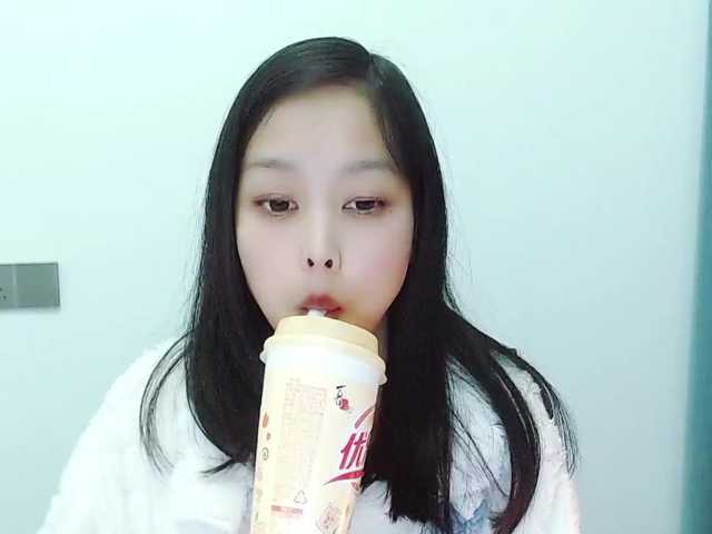 Selinababy99's BongaCams show and profile