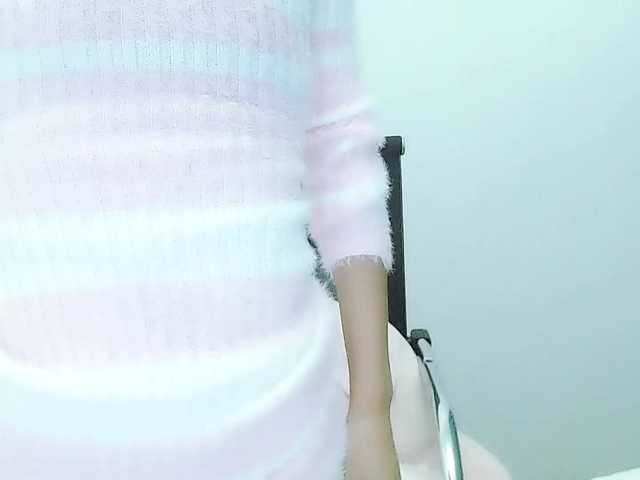 Selinababy99's BongaCams show and profile