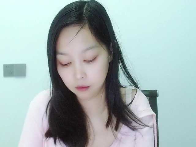 Selinababy99's BongaCams show and profile