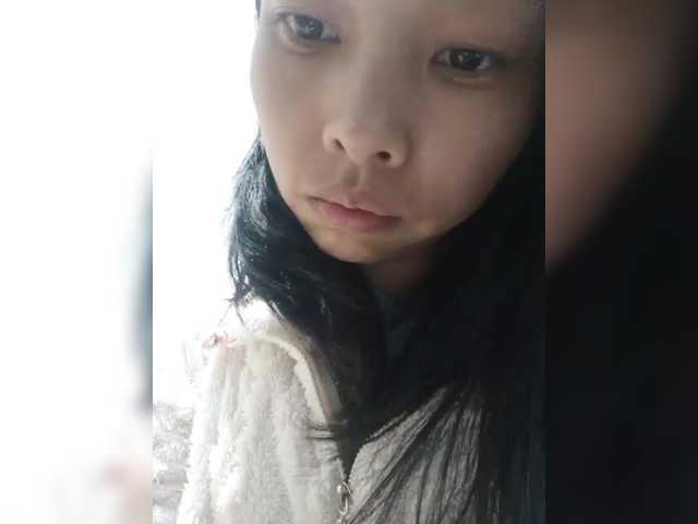 Selinababy99's BongaCams show and profile