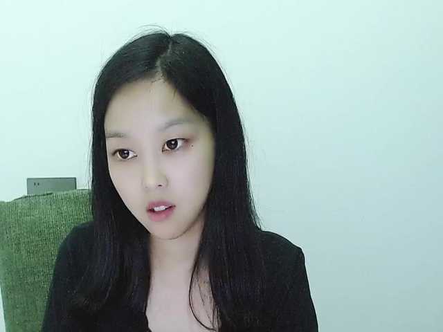 Selinababy99's BongaCams show and profile