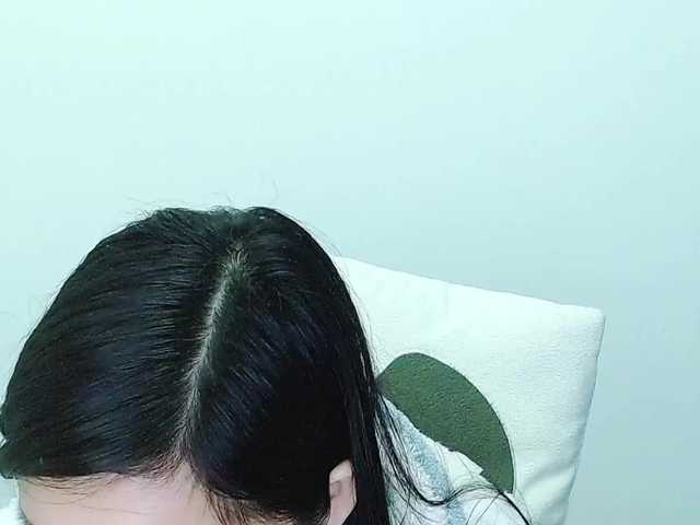 Selinababy99's BongaCams show and profile