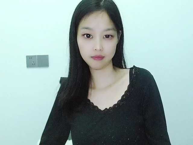 Selinababy99's BongaCams show and profile