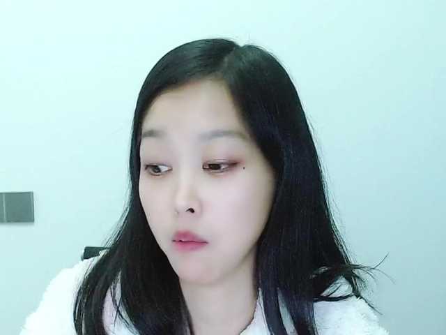 Selinababy99's BongaCams show and profile