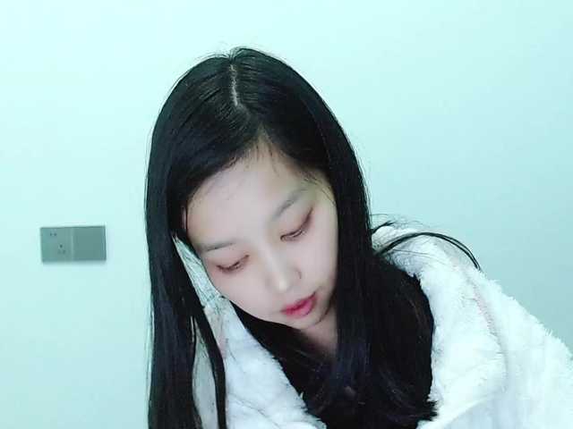 Selinababy99's BongaCams show and profile